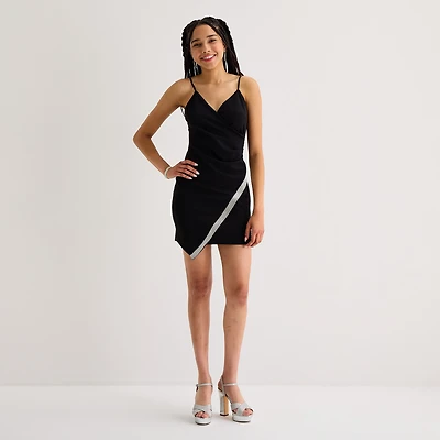 by&by Womens Juniors V Neck Short Sleeve Bodycon Dress