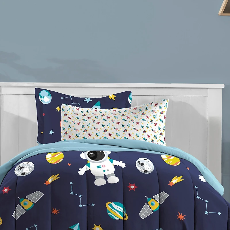 Dream Factory Space Galaxy Comforter Sets