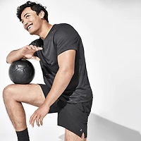 Xersion Run Mens 6" Moisture Wicking Quick Dry Workout Shorts
