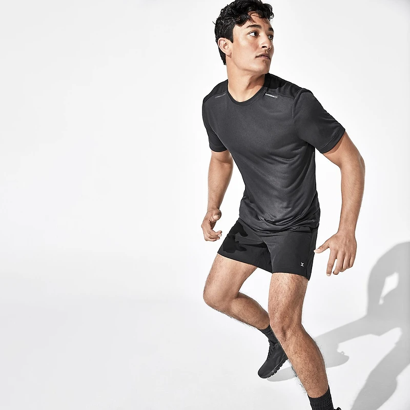 Xersion Run Mens 6" Moisture Wicking Quick Dry Workout Shorts