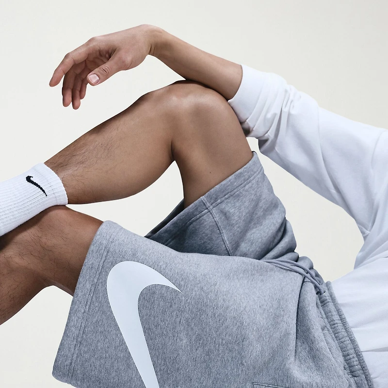 Nike Club Mens Big and Tall 11" Fleece Basketball Short