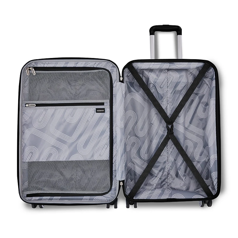 American Tourister Stratum 3.0 20 Inch Hardside Expandable Carry-On Spinner Luggage