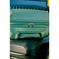 American Tourister Stratum 3.0 28 Inch Hardside Expandable Checked Spinner Luggage