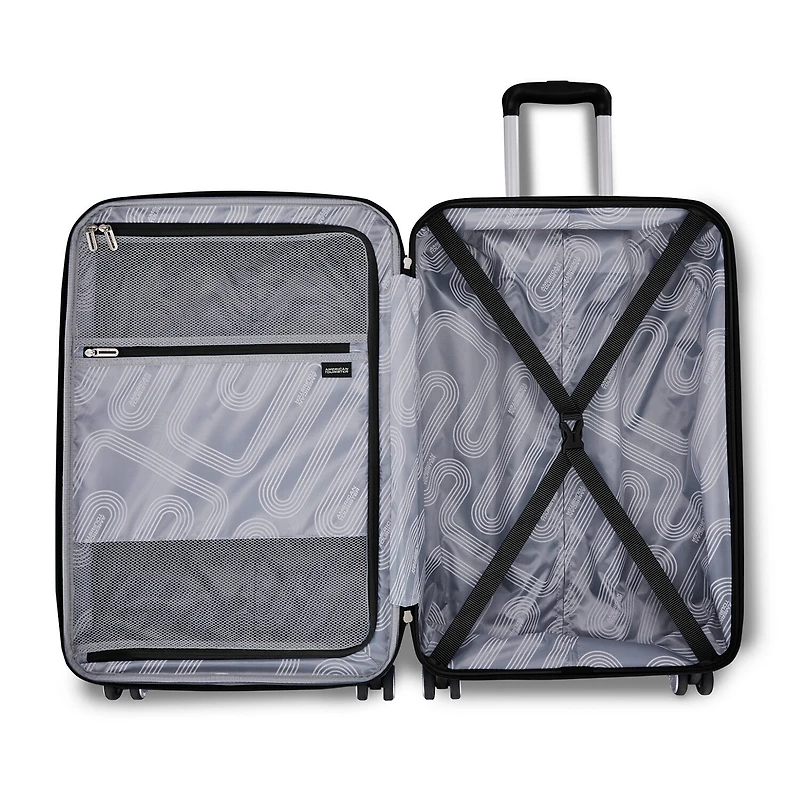 American Tourister Stratum 3.0 24 Inch Hardside Expandable Checked Spinner Luggage