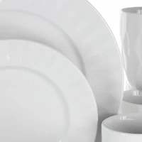 Elama 18-pc. Porcelain Dinnerware Set