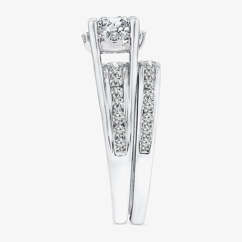 (F / VS2) Womens 1 1/2 CT. T.W. Lab Grown White Diamond 10K or 14K Gold Round Side Stone Bridal Set