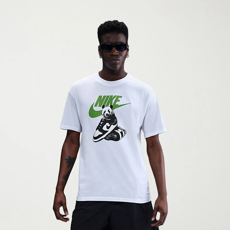Nike Mens Crew Neck Short Sleeve Regular Fit Big and Tall Graphic T-Shirt