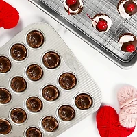 USA Pan 24-Cup Non-Stick Mini Muffin Pan