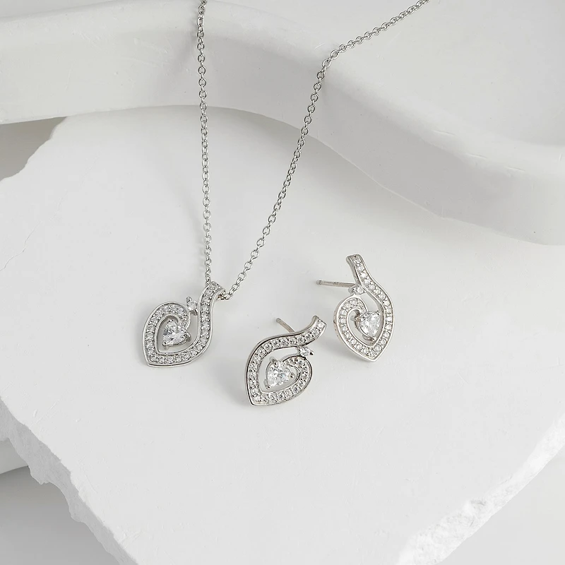 Diamonart Womens Cubic Zirconia Sterling Silver Heart 2-pc. Jewelry Set