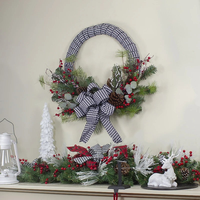 Northlight Houndstooth And Berry Wreath