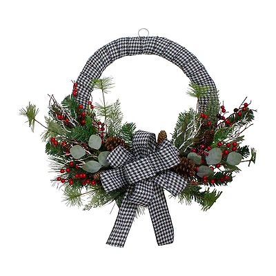 Northlight Houndstooth And Berry Wreath