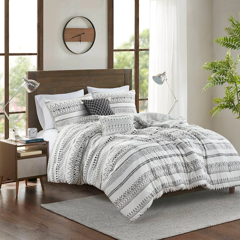 Madison Park Joshua Seersucker 5-pc. Midweight Comforter Set