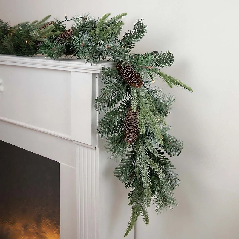 Northlight Mixed Pine Pre-Lit Christmas Indoor Garland