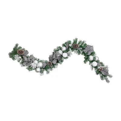 Northlight Frosted Pine Christmas Indoor Garland