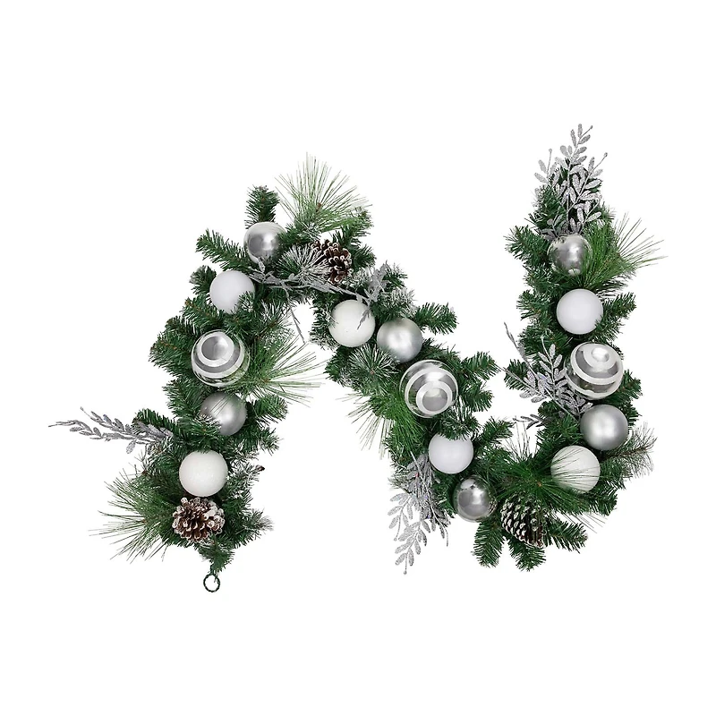 Northlight Pine Needle Unlit Christmas Indoor Garland