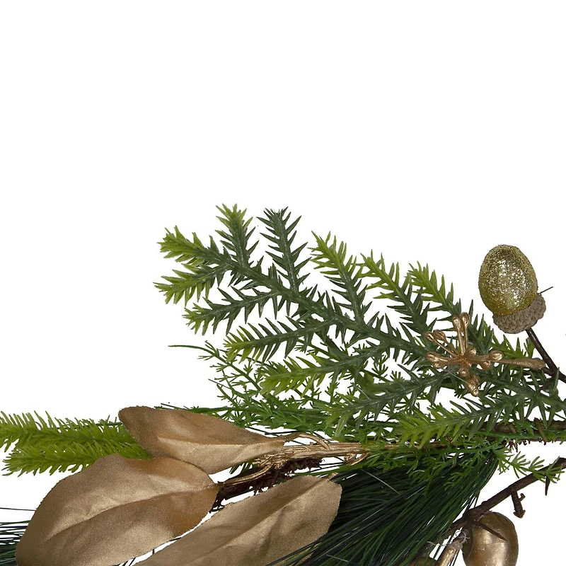 Northlight 5ft Berry And Cedar Unlit Christmas Indoor Garland