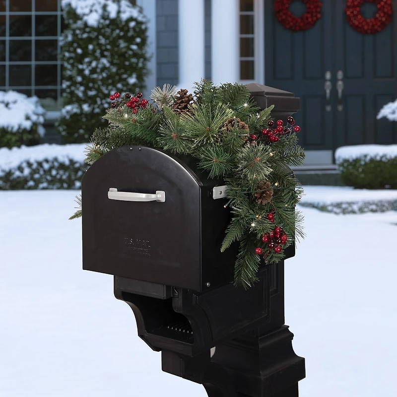 Northlight Pine Cone And Berries Mailbox Pre-Lit Swag