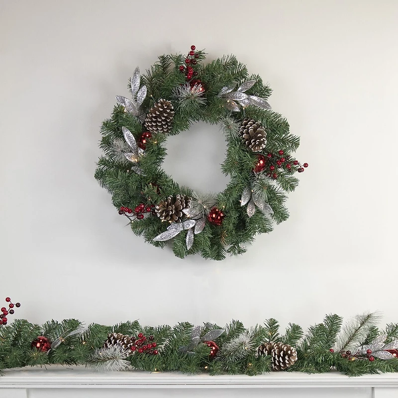 Northlight Frosted Pre-Lit Wreath