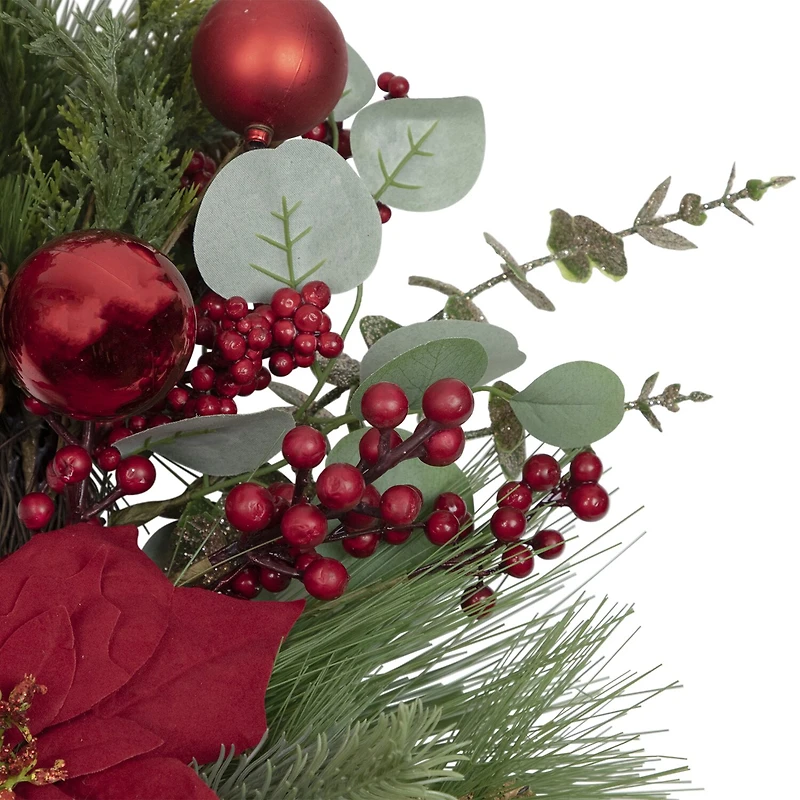 Northlight 28in Red Berry And Poinsettia Wreath