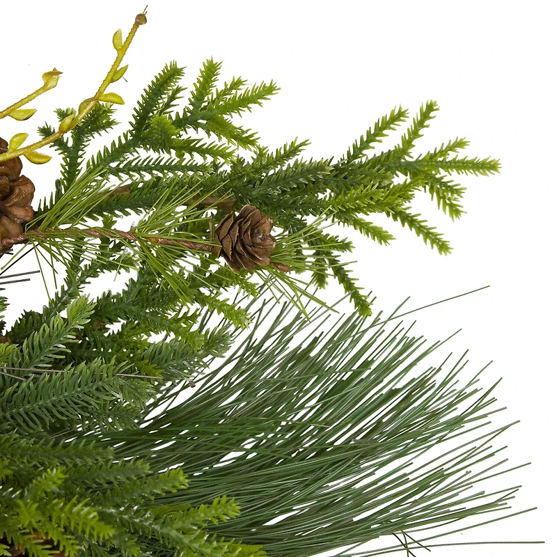 Northlight 30in Pinecone Unlit Wreath