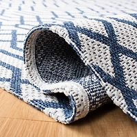 Martha Stewart Luna Geometric Water Resistant Indoor Rectangular Area Rug