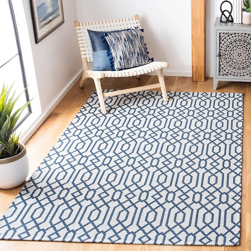 Martha Stewart Luna Geometric Water Resistant Indoor Rectangular Area Rug
