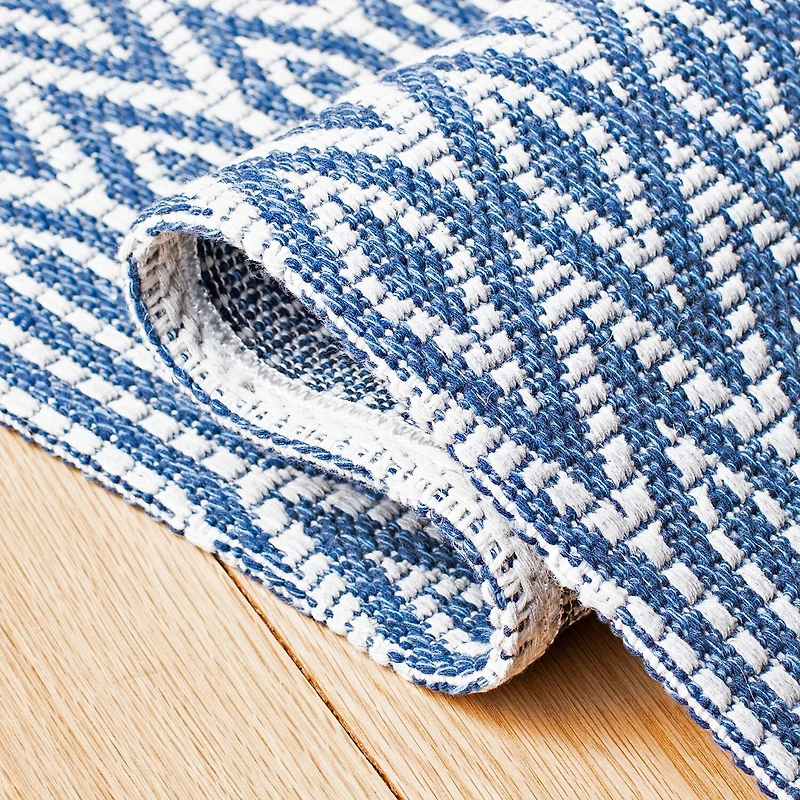 Martha Stewart Vera Geometric Indoor Rectangular Area Rug