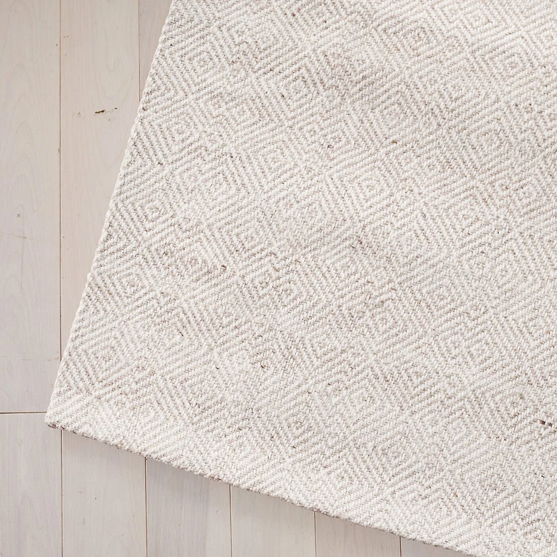 Martha Stewart Ana Geometric Woven 6' X Indoor Square Area Rug