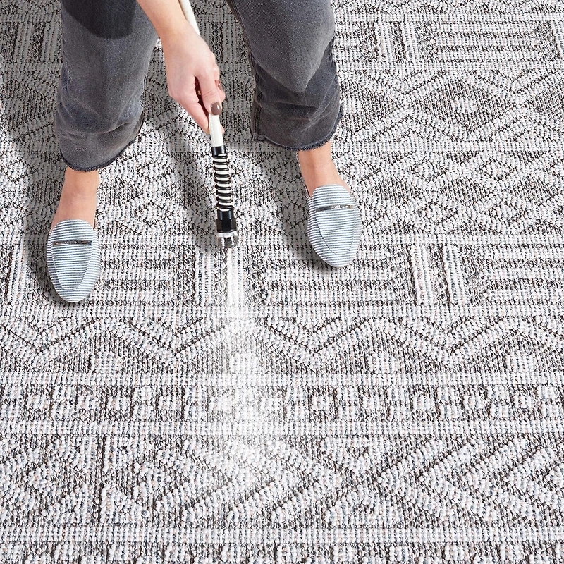 Martha Stewart Lora Geometric Outdoor Rectangular Area Rug