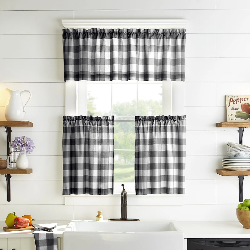 Elrene Home Fashions Farmhouse Living Buffalo Check Rod Pocket Valance