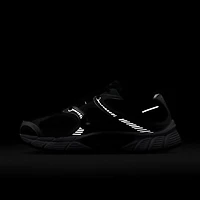 Nike V5 RNR Mens Sneakers