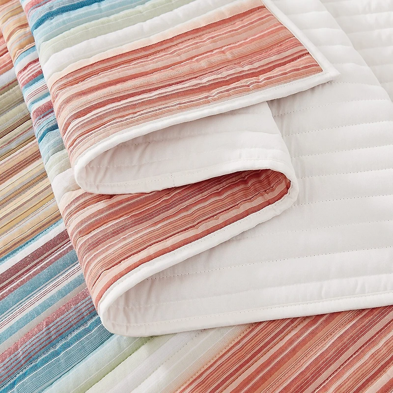 Oceanfront Resort Oceanfront Resort Palm Beach Yarn Dye Stripe Quilt Set Quilt Set