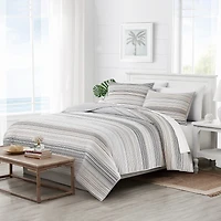 Oceanfront Resort Navarre Yarn Dye Stripe Quilt Set