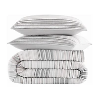 Oceanfront Resort Navarre Yarn Dye Stripe Quilt Set