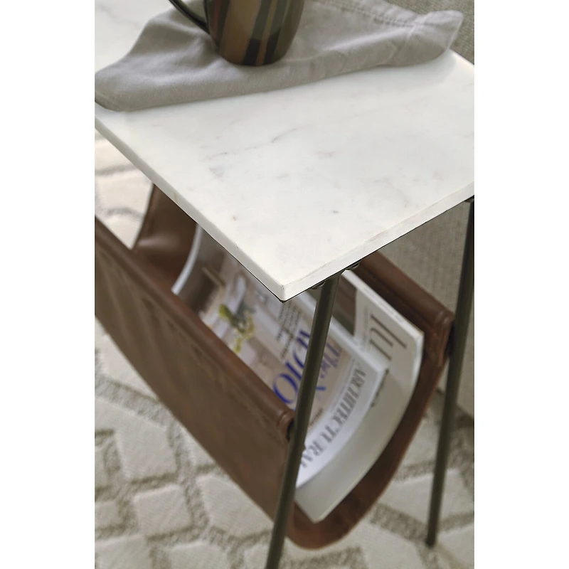 Signature Design by Ashley® Etanbury Living Collection Storage End Table