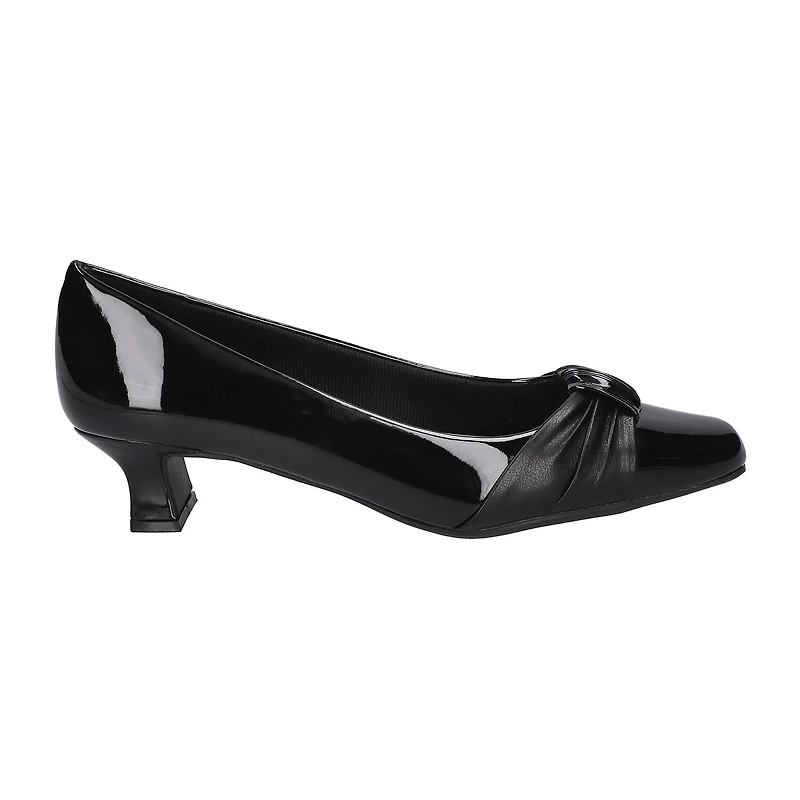 Easy Street Waive Womens Square Closed Toe Kitten Heel Pumps