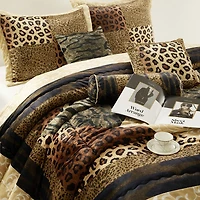 Stratford Park Saffa 7-pc. Complete Bedding Set