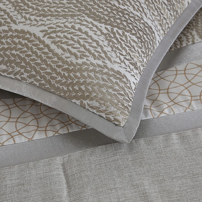 Stratford Park Ainsley 6-pc. Midweight Comforter Set