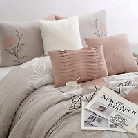 Stratford Park Alma 7pc Midweight Comforter Set