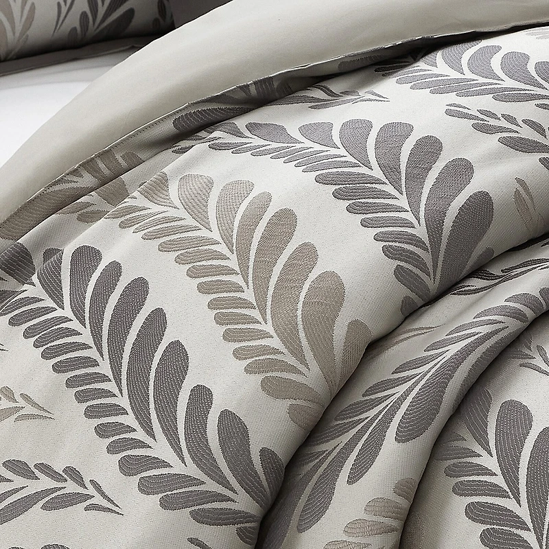 Stratford Park Quinn 7-pc Midweight Complete Bedding Set