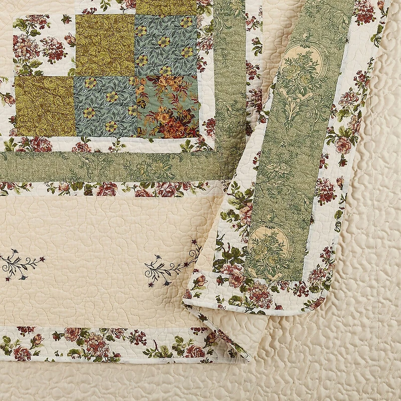 Modern Heirloom Olivia Bedspread