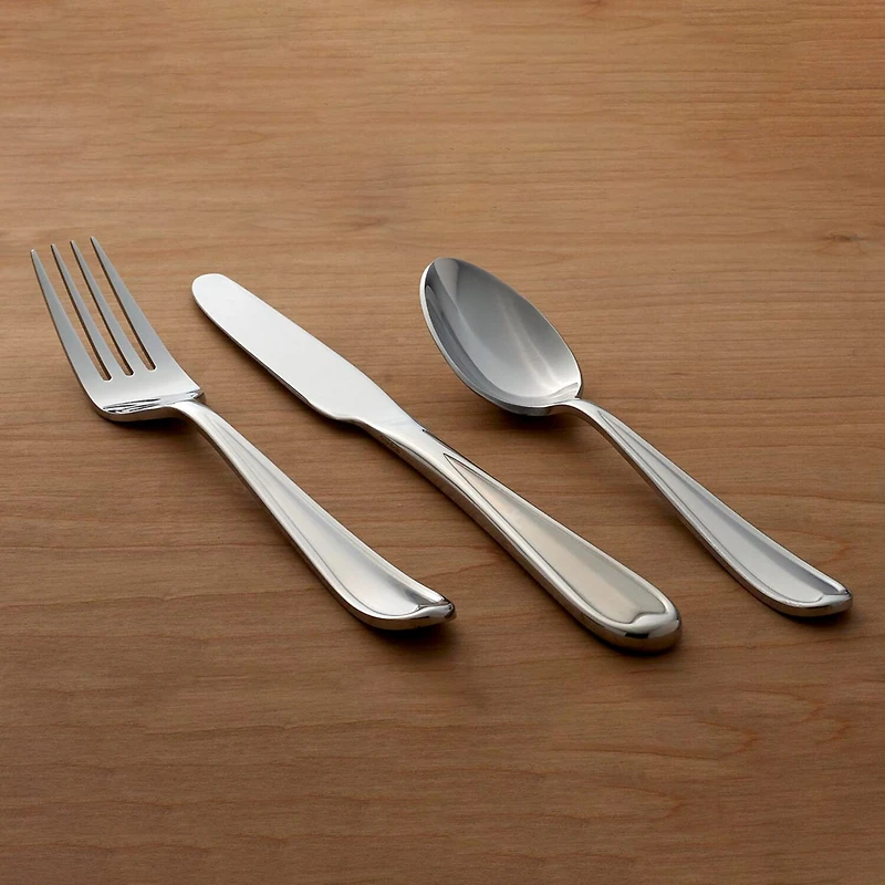 Oneida Dylan 42-pc. Flatware Set