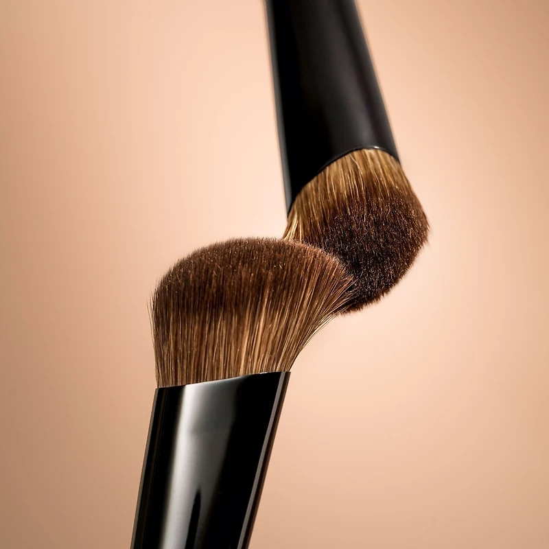 Shades By Shan The Concealer Brush