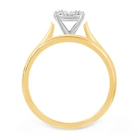 Womens / CT. T.W. Natural Diamond 10K Gold Round Side Stone Halo Bridal Set