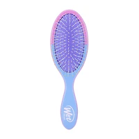 The Wet Brush Color Me Happy Kit