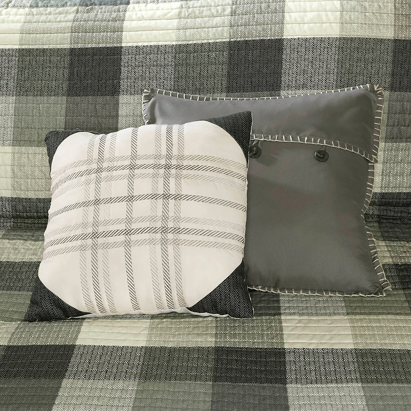 Madison Park Pioneer 6-Pc Printed Herringbone Quilt Set With Throw Pillows