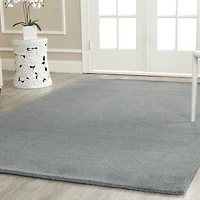 Safavieh Himalaya Collection Letters Solid Area Rug