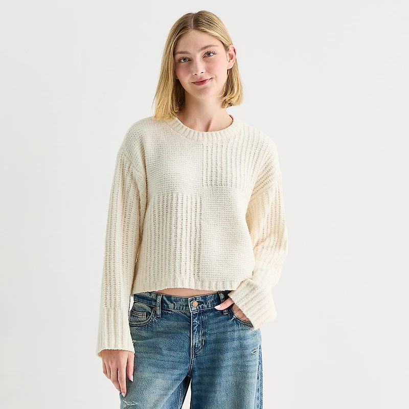 Arizona Juniors Womens Crew Neck Long Sleeve Pullover Sweater