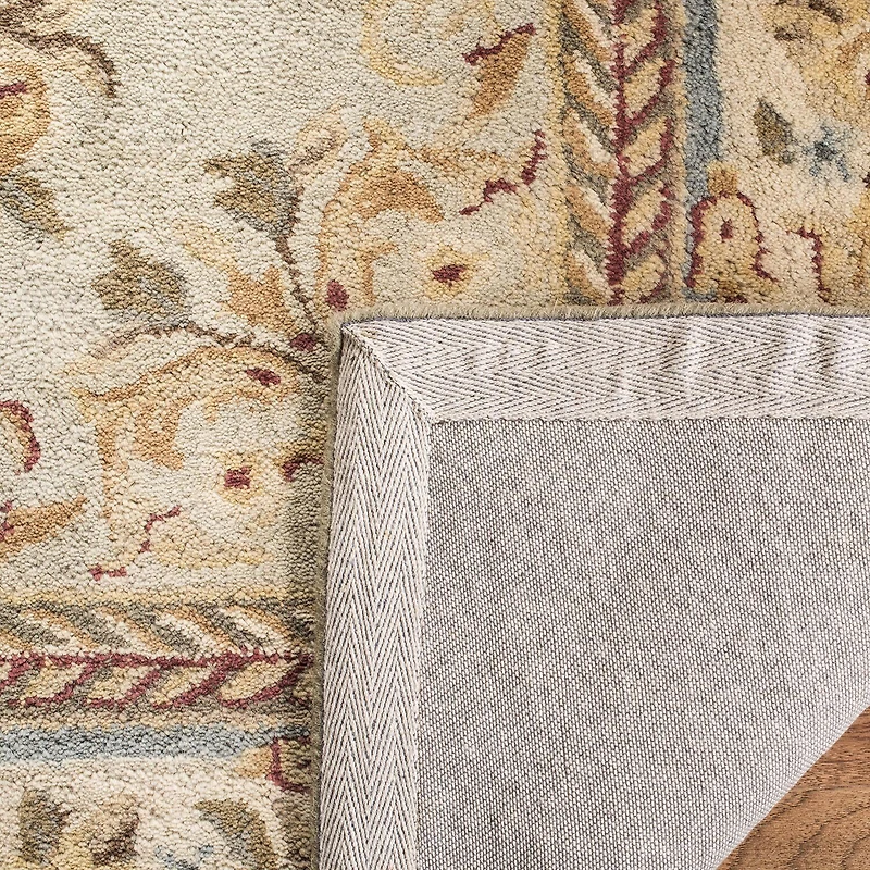 Safavieh Courtney Floral Hand Tufted Wool Indoor Rectangular Area Rug