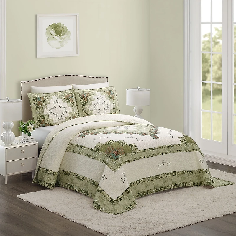 Laurel & Mayfair Alexis Floral Cotton Bedspread